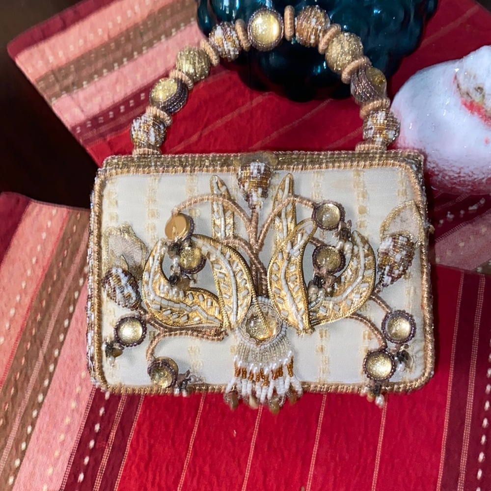 Mary Frances - beautiful and fancy!